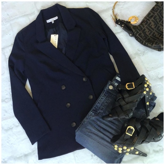 CURRENT AIR Anthro Modern Classic Chic Navy Blazer - Picture 6 of 8